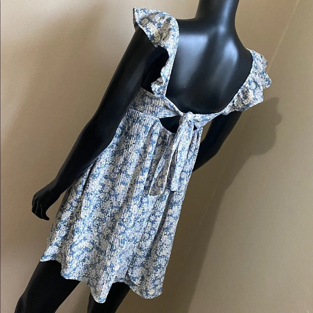 Blue Floral Sundress with Ruffled Straps and Pockets! - Picture 9 of 14